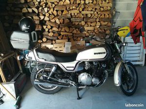 SUZUKI GS 1100 G - CARDAN - CARTE GRISE COLLECTION