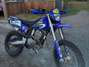 YAMAHA 250 TTR