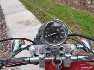 MOTO 125 HONDA REBELLE