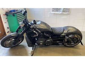 HARLEY-DAVIDSON VRSCA V ROD