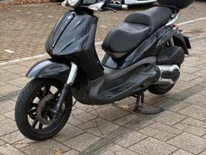 PIAGGIO BEVERLY 500CC - MOTORSCOOTER VESPA — SCOOTERS | PIAGGIO — MARKTPLAATS