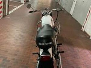 MOTO GUZZI V7 - ANNI 70