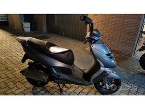 APRILIA LEONARDO 125