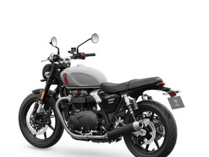 NEW TRIUMPH SPEED TWIN 900 FOR SALE IN EXETER