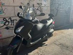YAMAHA XMAX 2008