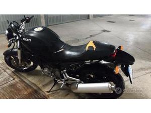 DUCATI MONSTER 620 DARK IE - 2004