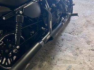 HARLEY DAVIDSON IRON 1200