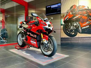 DUCATI PANIGALE V4 BAUTISTA 2022 WORLD CHAMPION REPLICA MARRAZES E BAROSA