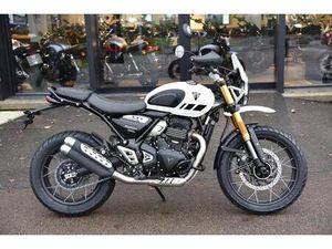 TRIUMPH SCRAMBLER 400 X