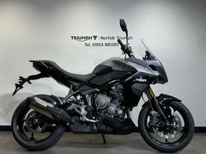 TRIUMPH TIGER SPORT 800