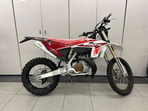 FANTIC FANTIC XE 300 2T 2025 IN PROMOZIONE ROSSO