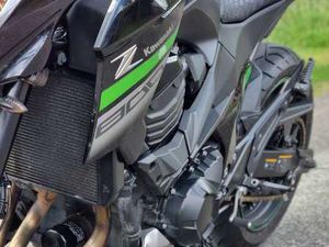 KAWASAKI Z800 PERFORMANCE