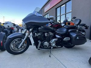 2014 YAMAHA V STAR 1300 DELUXE