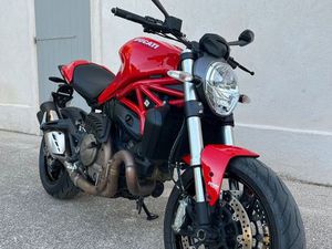 DUCATI MONSTER 821 POSSIBLE A2