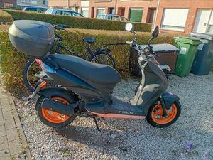 ② KYMCO AGILITY RS50