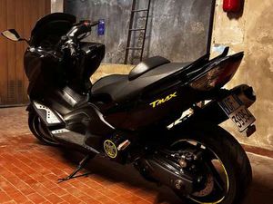 YAMAHA TMAX 500