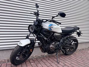 YAMAHA XSR 700 - NEU - 36 MON. GARANTIE - BESTPREIS