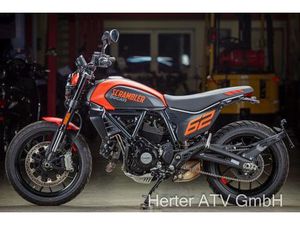 DUCATI SCRAMBLER 800 FULL THROTTLE