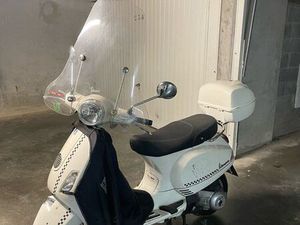 SCOOTER VESPA 125 LX