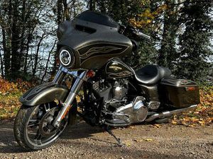 STREET GLIDE 1690