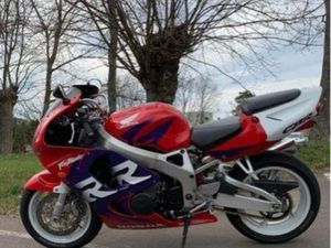 HONDA CBR 900 RR FIREBLADE