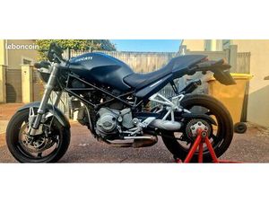 DUCATI MONSTER S2R 800 DARK ÉDITION