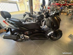 YAMAHA X-MAX 125 2019