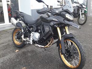 VOGE DS 900 X BLACK KNIGHT