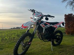BETTA RR 125 T