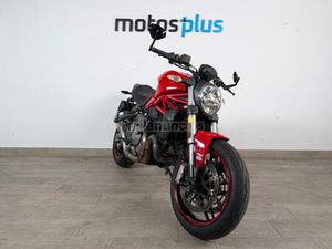DUCATI - MONSTER 821