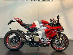 DUCATI - PANIGALE V4