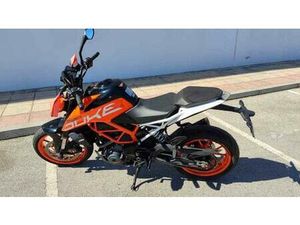 KTM - DUKE 390