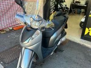 HONDA SH 300 - 2009 - PERMUTE