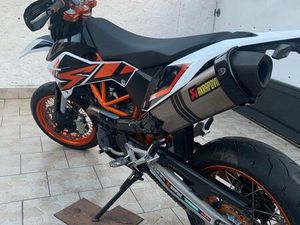 KTM 690 SMCR 2015