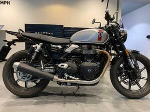 VENDO TRIUMPH SPEED TWIN 900 (2023 - 24) USATA A ROMA (CODICE 9875546) - MOTO.IT