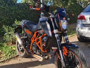 KTM 690 DUKE