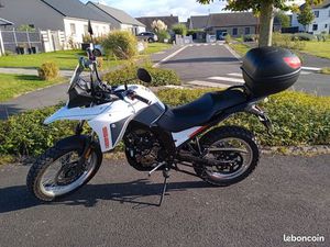 MOTO MALAGUTI D'UNE 125