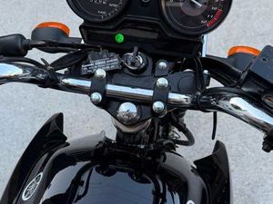 YAMAHA YBR 125 2010 NEUF