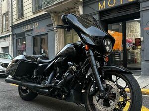 HARLEY-DAVIDSON STREET GLIDE SPÉCIAL ST 117