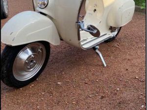 VESPA 50