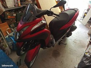 SCOOTER 3 ROUES - MBK TRYPTIK - 125 CC