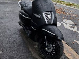 SCOOTER PEUGEOT DJANGO BLACK SPORT 50 BÂTON