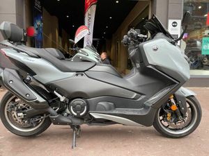 YAMAHA XP T-MAX 560 TECH MAX 2025 560 CM3 | SCOOTER | 2 175 KM | GRIS | 59200 TOURCOING