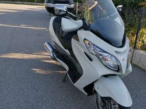 SUZUKI BURGMAN 400 BIANCO