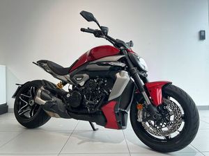 DUCATI XDIAVEL V4 - SCHALTAUTOMAT, LED, BURNING RED, TE