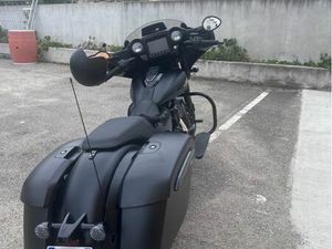 INDIAN CHIEFTAIN DARK HORSE