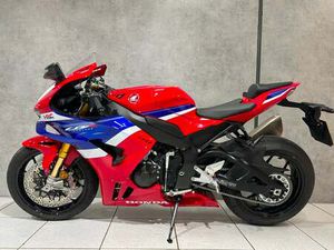 USED HONDA CBR1000RR-R FIREBLADE SP FOR SALE IN HULL