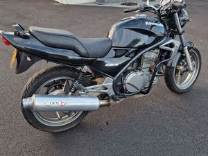 KAWASAKI ER5 TRÈS BON ÉTAT