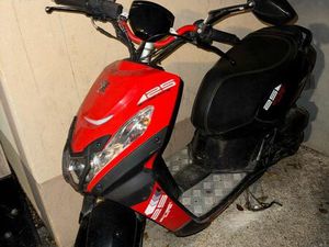 SCOOTER 50 STREETZONE