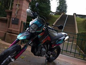 SUPERMOT 640 OU ÉCHANGE POSSIBLE